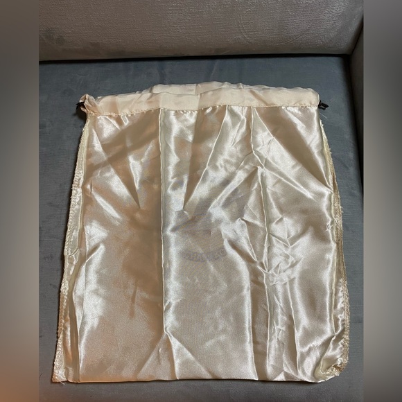 EUC Michael Kors silky dust bag 13 3/4 “X 15”, ivory brown emblem - Picture 8 of 9